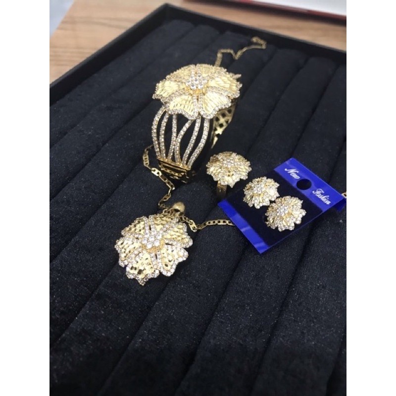 BỘ TRANG SỨC CAO CẤP BẠC MẠ VÀNG 18K (ms12)