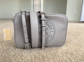 Giỏ Michael Kors