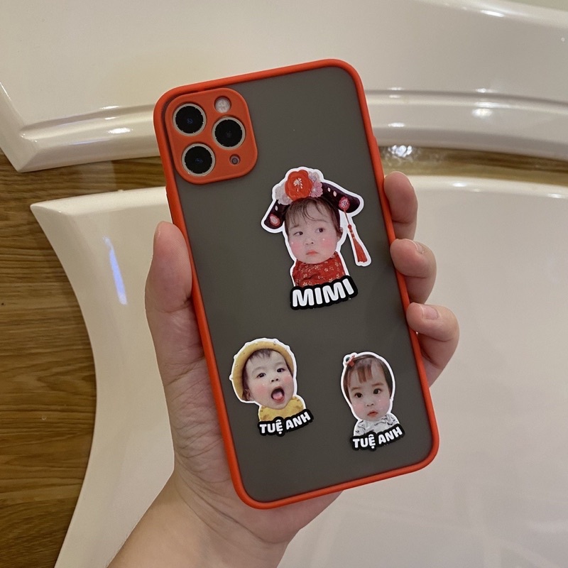 Sticker ảnh bé và tên dán bình sữa thiết kế theo yêu cầu , đồ dùg.Sử dụng TIỆT TRÙNG UV, HƠI NƯỚC