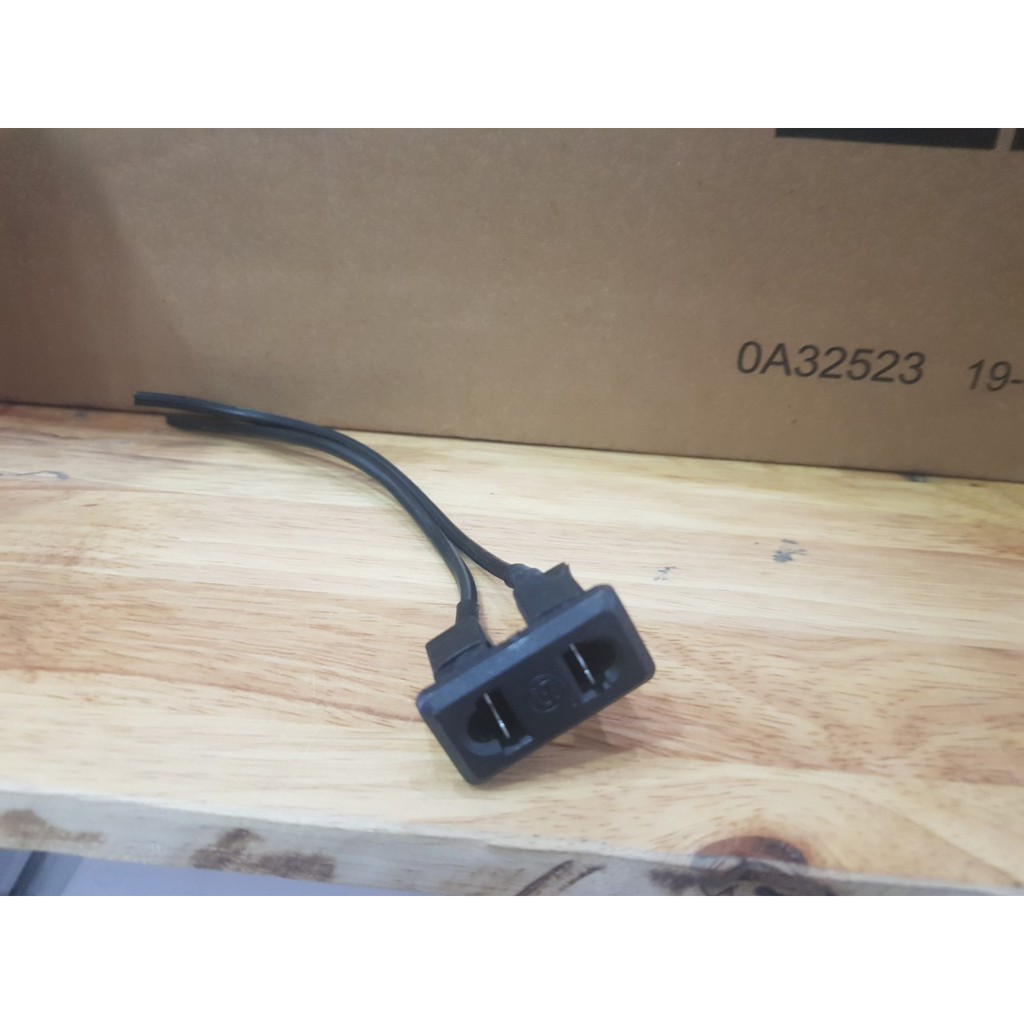 Phích âm, Phich cắm âm đơn 220V loại tốt, sản xuất nguyên khối dành cho đi nguồn điện Camera