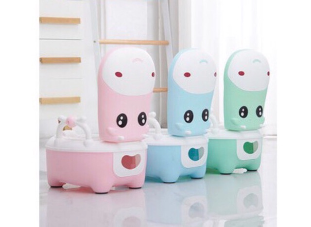 Bô vệ sinh cho bé 3D chính hãng