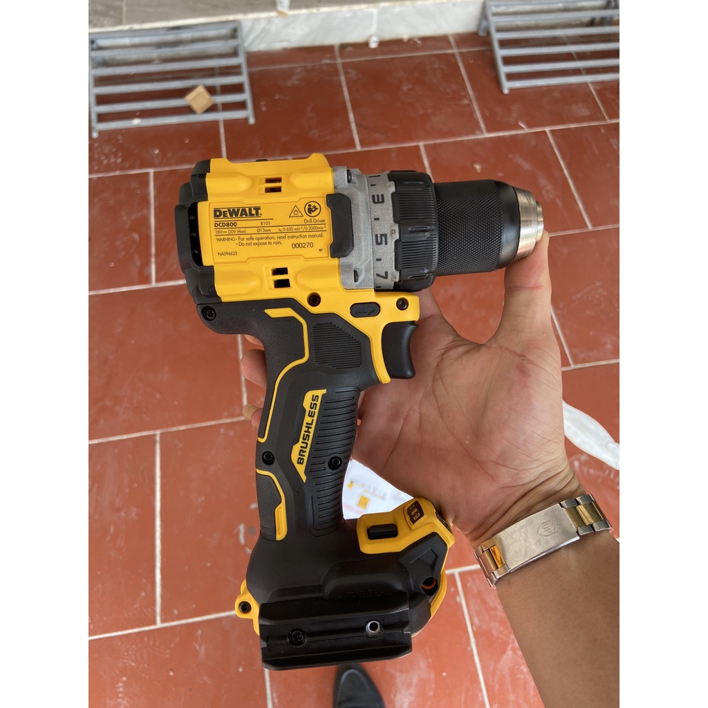 Khoan DeWALT DCD 800 - 2 chức năng