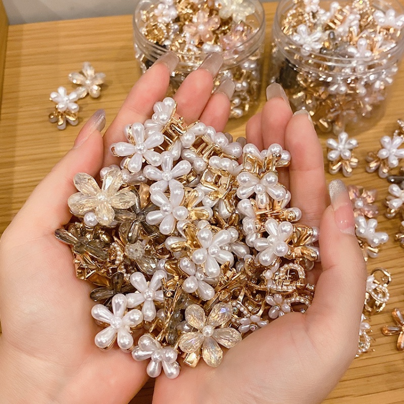 Set 6 kẹp tóc hình hoa đính ngọc trai giả thời trang cho nữ