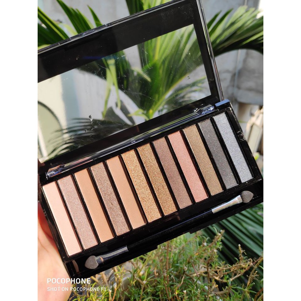 Bảng mắt Makeup Revolution Redemption Palette Iconic 3