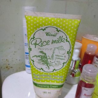 Sữa rửa mặt gạo Rice Milk Thái Lan