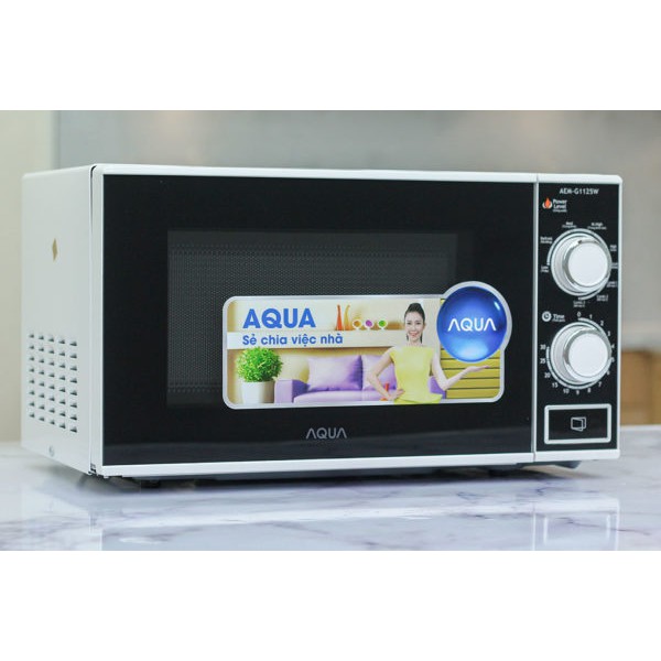 Lò vi sóng Aqua AEM-G1125W 17 lít