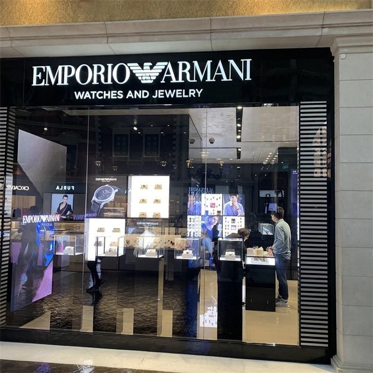 Đồng Hồ Quartz Emporio Armani Chống Thấm Nước Chất Liệu Thép Không Gỉ 035