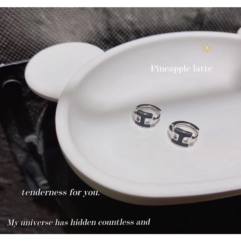 Bông tai bạc nữ chữ H xi kim, Khuyên tai tròn chữ H bạc 925 xi kim Minh Tâm Jewelry