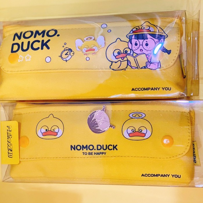 Hộp Bút Vải Nắp Lật Mai Và Các Người Bạn MaiHe Màu Vàng Nổi Bật