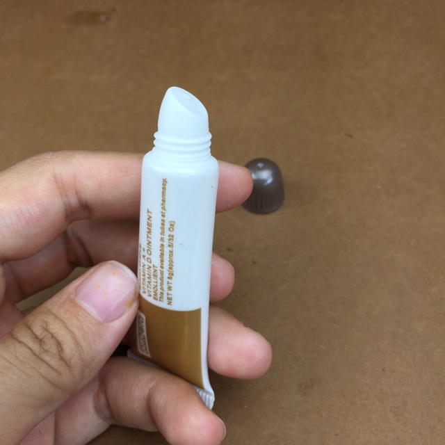 10 tuýp Dưỡng Tuýp Vitamin A&D | BigBuy360 - bigbuy360.vn