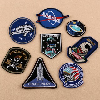 Miếng ủi vá quần áo họa tiết hình phi hành gia độc đáo