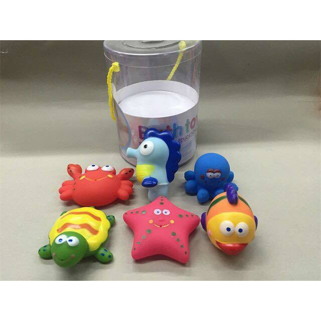 Bộ đồ chơi tắm 6 sinh vật biển Toys House