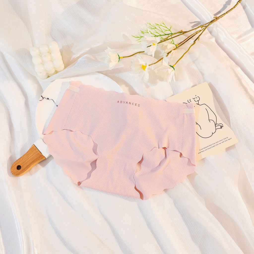 Quần Lót Không Đường May Dễ Thương Cho Bé Gái