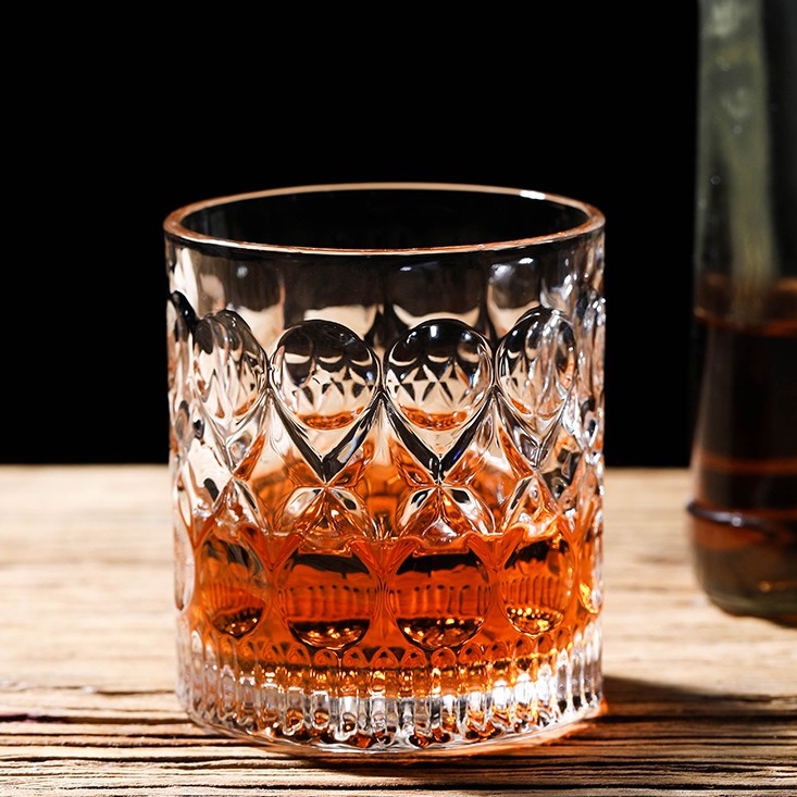 Ly Whisky Rock - Ly Thủy Tinh