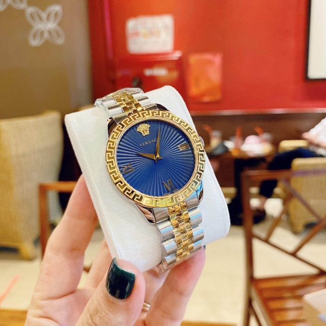 Đồng hồ nữ Versace Greca singnature