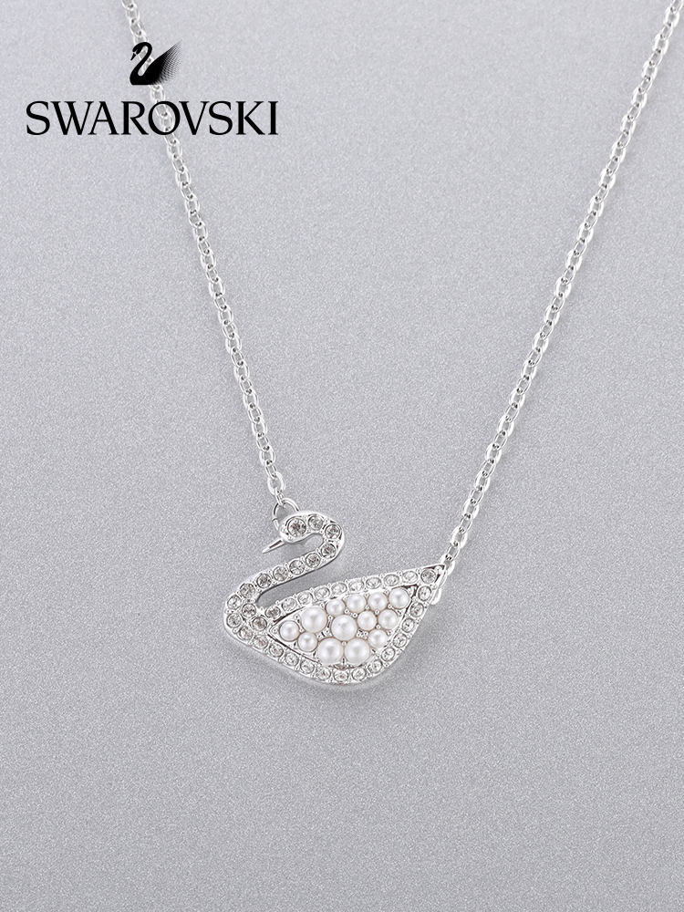 Dây chuyền Swarovskii CONIC SWAN hình thiên nga nhỏ đính pha lê thời trang sang trọng cho nữ