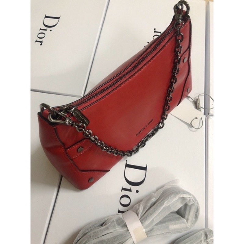 Túi cnk đeo chéo kẹp nách màu đỏ