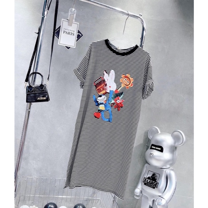 Váy Xuông Kẻ Hoạt Hình