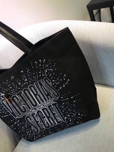 TÚI XÁCH VIC SIZE TO