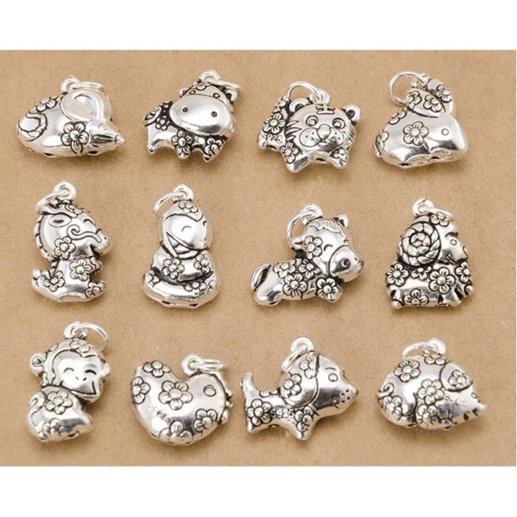 Charm hình 12 con giáp