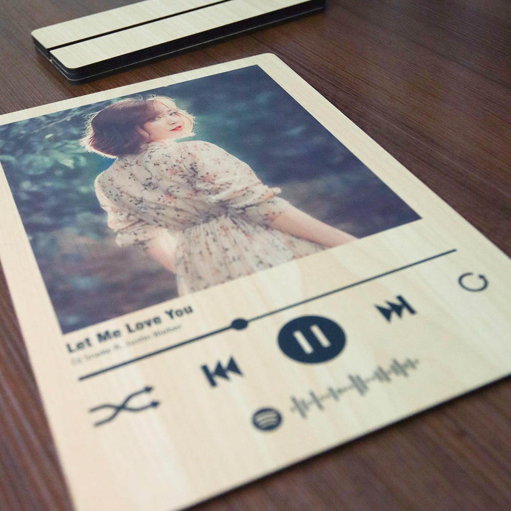 Thẻ Spotify tranh gỗ in hình theo yêu cầu