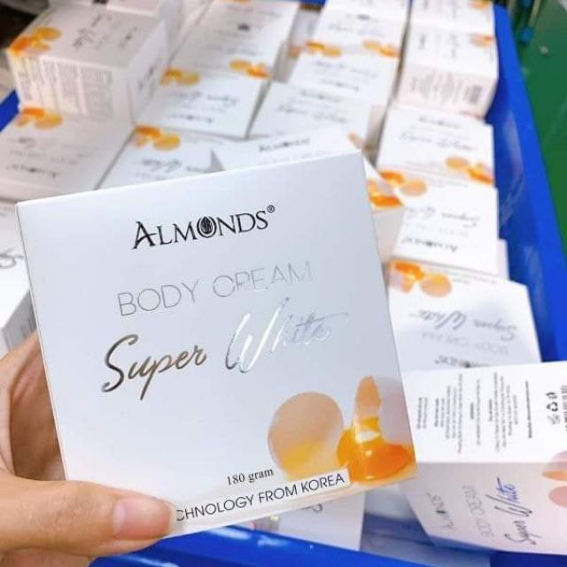 KEM TRẮNG DA BODY TRỨNG GÀ ALMONDS