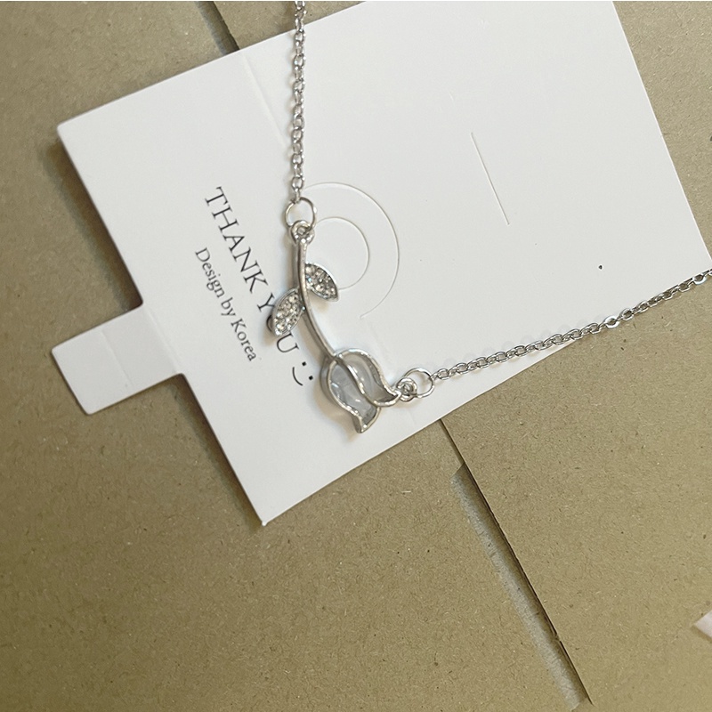 Dây chuyền hoa hồng dễ thương có ảnh thật