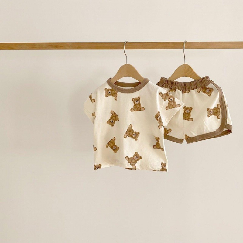 Sun baby Set Đồ 2 Món Gồm Áo Thun Tay Cộc In Hình Gấu Dễ Thương + Quần Ngắn Phong Cách Hàn Quốc