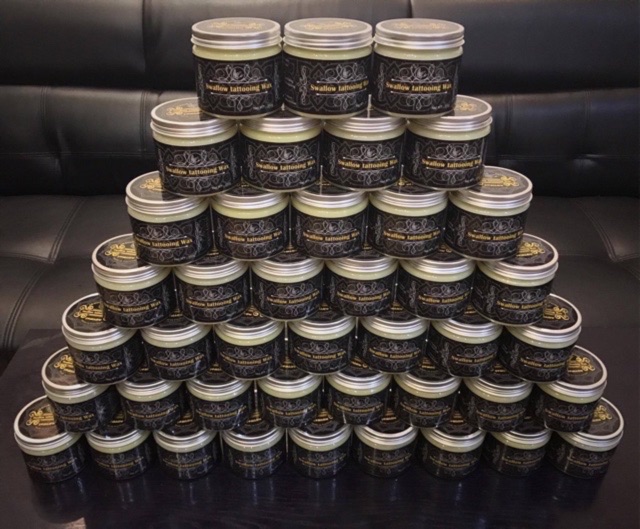 Vaseline bôi trong xăm hình swallow