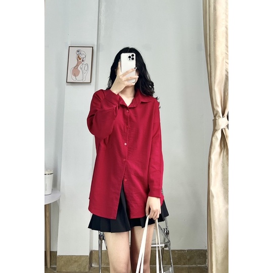 Áo sơ mi đỏ dáng rộng chất liệu đũi