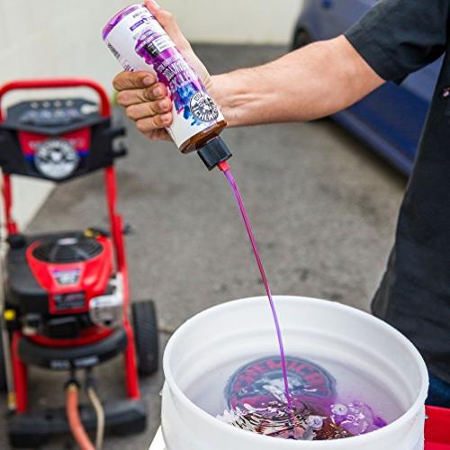 Xà bông rửa xe có chứa wax bóng xe Chemical Guys Dung Extreme Body Wash and Wax, Can 3,8L.