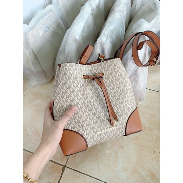 Túi Xách Nữ Dây Rút Size 24cm