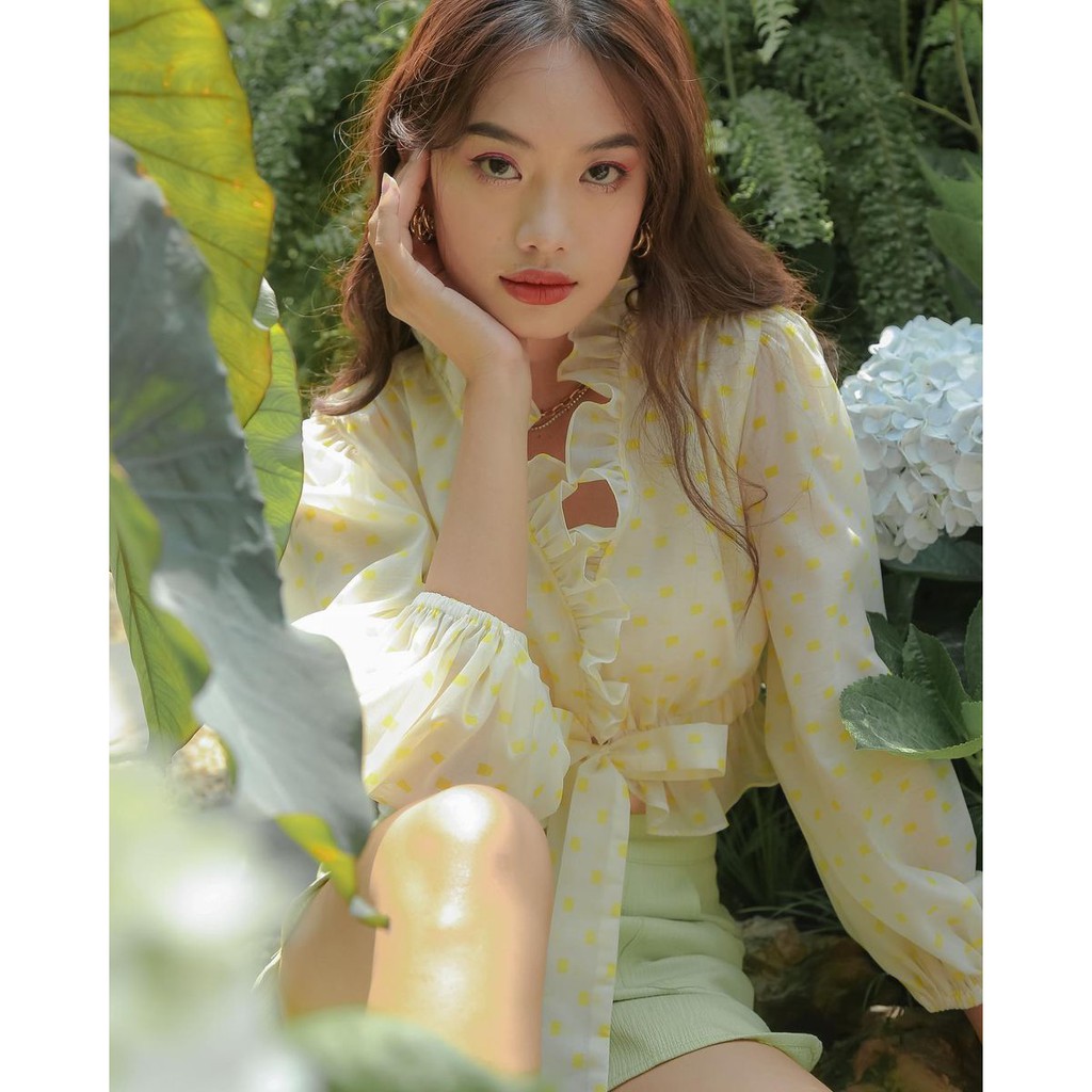 PERSIMMON - Áo voan chấm bi vàng Mie