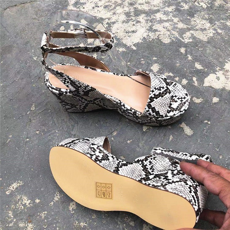 [ORDER] giày sandal đế xuồng họa tiết rắn xuất khẩu mẫu mới 2021