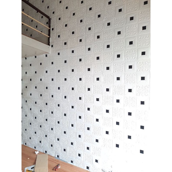 XỐP DÁN TƯỜNG HOA VĂN KHỔ LỚN 70X70CM. HÀNG LOẠI 1