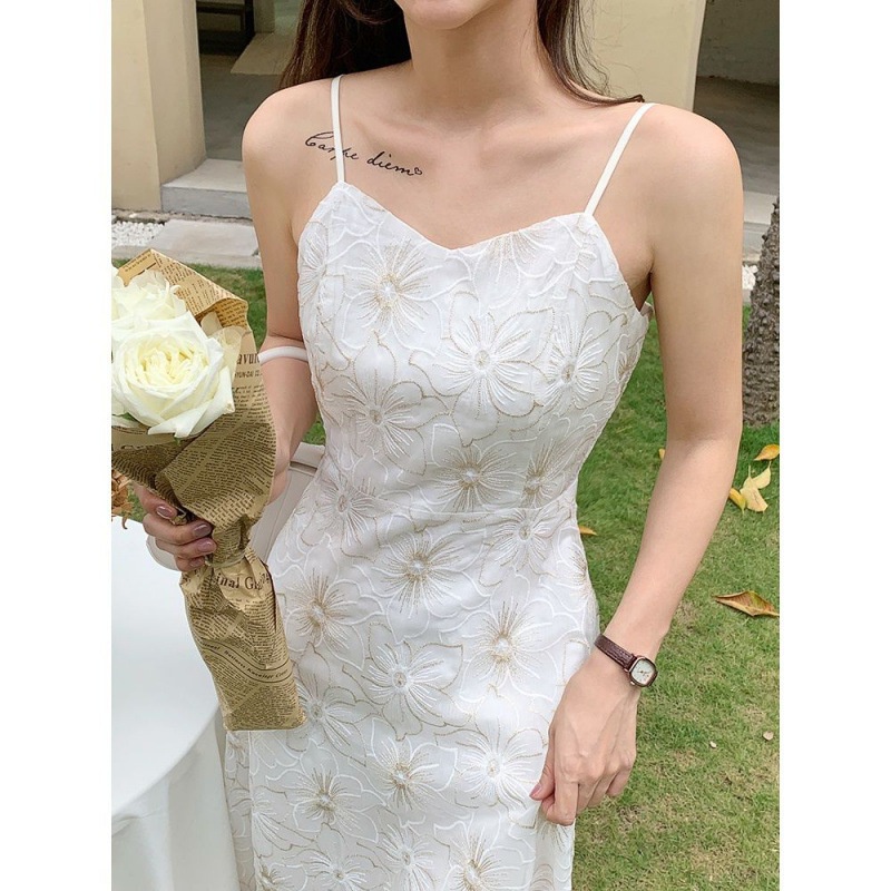 Đầm hai dây IELGY màu đen phong cách mùa hè thời trang thanh lịch cho nữ