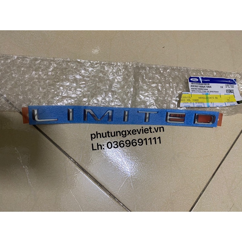 Tem chữ Limited dán cửa thùng sau xe Ranger XLT