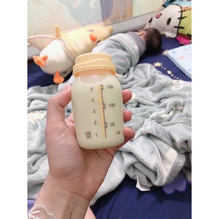 Bình sữa Medela 150ml cổ thường