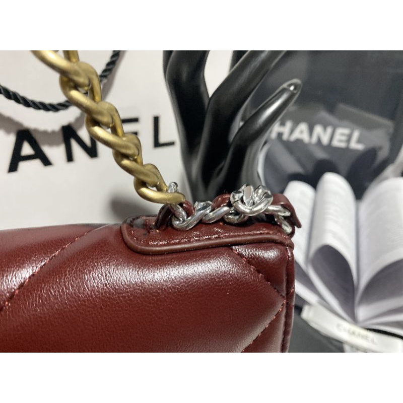 Túi đeo chéo woc c19