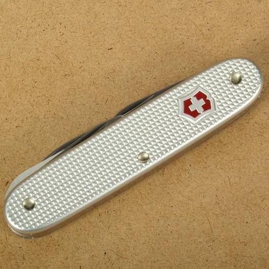 Dao đa năng VICTORINOX Pioneer 0.8150.26 (93 mm)