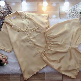 Com bo áo đá. màu vàng đồng đỏ và xanh cooban. Chất liệu phi lụa fm 40-60kg jdhdh kshdb ksnsn kznxnsk