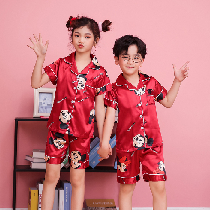 Bộ Đồ Ngủ Ngắn Tay Bằng Lụa Thời Trang Hàn Quốc Dành Cho Trẻ Em