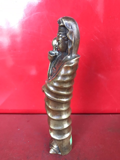 Phật bà đứng cao 20,5cm