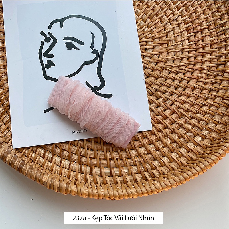 (0237) Dây Chun Scrunchies Và Kẹp Tóc Hồng Các Loại
