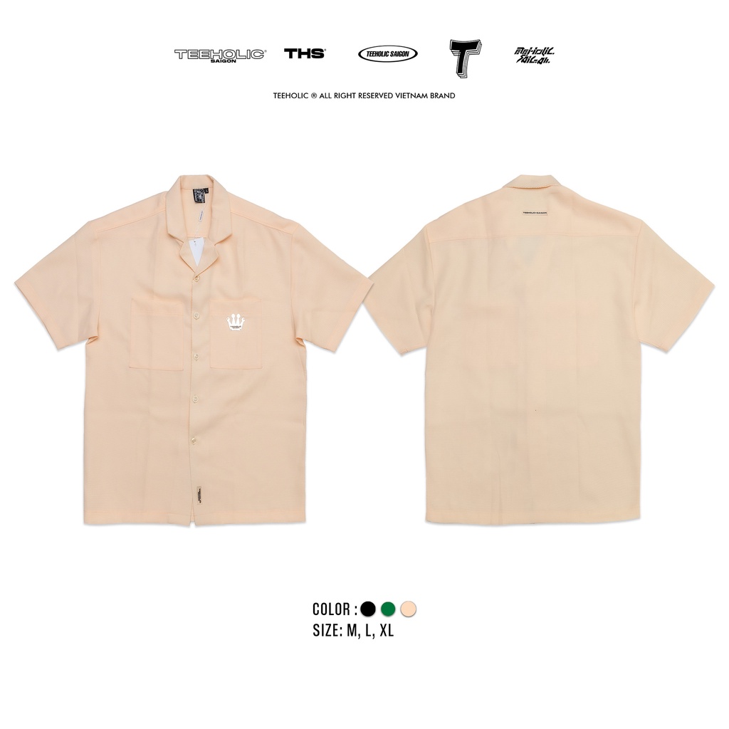 Áo Sơ Mi Unisex Form Rộng Màu Kem Vải Xốp Gắn Vương Miện Logo TeeHolic - THS