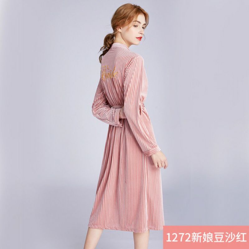 Áo nhung choàng gấm cao cấp xuất Hàn | BigBuy360 - bigbuy360.vn