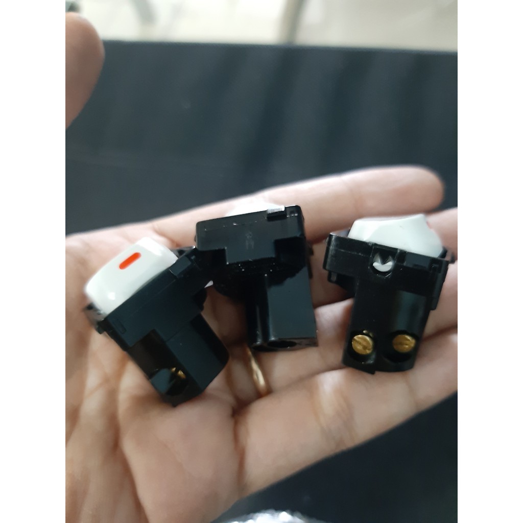 Công tắc 10A 1 chiều SINO