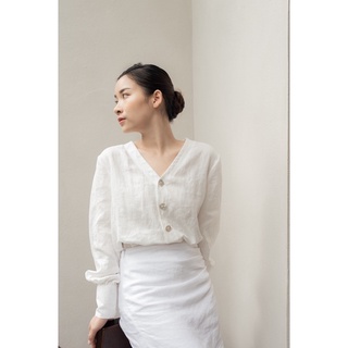 chân váy xẻ 1 bên