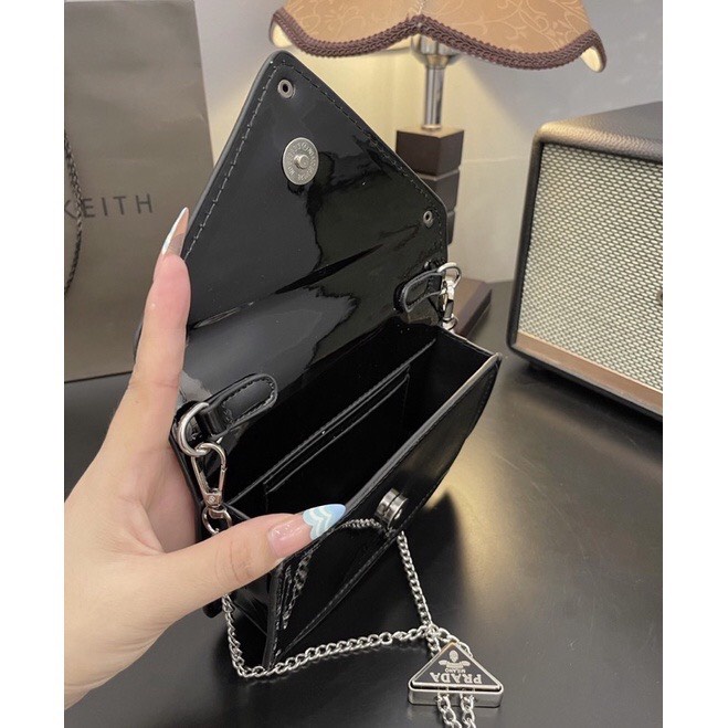 Túi xách P tam giác da bóng túi pờ ra đà bóng size 19 full box super - ZENI.STORE
