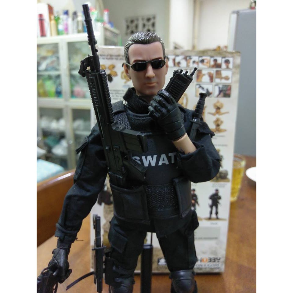 Mô hình đồ chơi nhân vật lính SWAT tỉ lệ 1/6 - cao 30cm